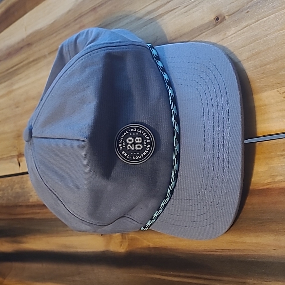 Southern Marsh Cap 🦆